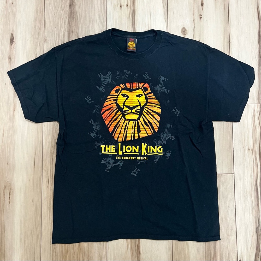 Disney The Lion King The Broadway Musical Graphic T-shirt Unisex XL